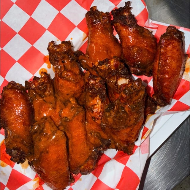 50 Party Wings.